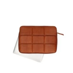 DIMAGINI Ava Padded Laptop Sleeve 13-14" Cognac -Reisopslagwinkel image 10528