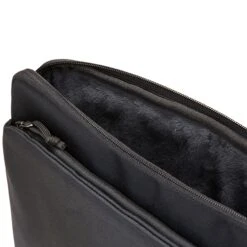 Thule Subterra MacBook Sleeve 13 Inch Black -Reisopslagwinkel image 10581