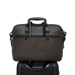 Tumi Alpha Bravo Albany Advanced Brief Dark Brown 13 Tumi Alpha Bravo Albany Advanced Brief Dark Brown -Reisopslagwinkel image 10652
