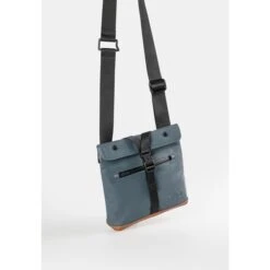 Aunts & Uncles Japan Tsu Waistbag Cosmic Void 18 Aunts & Uncles Japan Tsu Waistbag Cosmic Void -Reisopslagwinkel image 10910