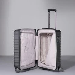 TITAN Litron 4 Wheel Trolley S Black -Reisopslagwinkel image 121