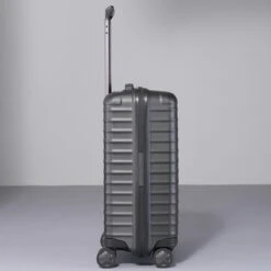 TITAN Litron 4 Wheel Trolley S Black -Reisopslagwinkel image 124