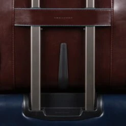 Piquadro Black Square Briefcase With Wheels Brown 17 Piquadro Black Square Briefcase With Wheels Brown -Reisopslagwinkel image 2017