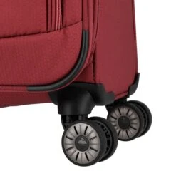 Travelite Skaii 4 Wheel Trolley M Expandable Red -Reisopslagwinkel image 2359