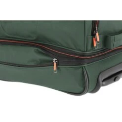 Travelite Basics Wheeled Duffle 55 Expandable Dark Green -Reisopslagwinkel image 2404