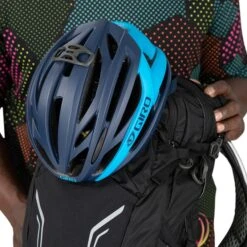 Osprey Syncro 20 Black 27 Osprey Syncro 20 Black -Reisopslagwinkel image 3290