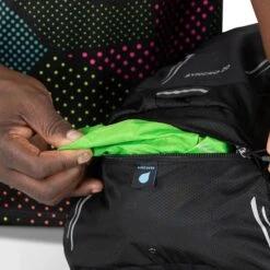 Osprey Syncro 20 Black 29 Osprey Syncro 20 Black -Reisopslagwinkel image 3292