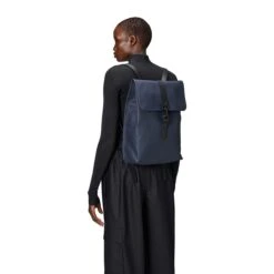 Rains Rucksack W3 Navy -Reisopslagwinkel image 3837