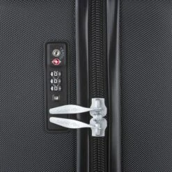 CarryOn Skyhopper 4-Delige Kofferset Beautycase/S/M/L Black 34 CarryOn Skyhopper 4-Delige Kofferset Beautycase/S/M/L Black -Reisopslagwinkel image 443