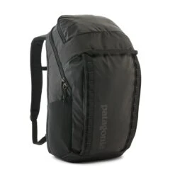 Patagonia Black Hole Pack 32L Black 10 Patagonia Black Hole Pack 32L Black -Reisopslagwinkel image 4604