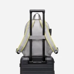 Horizn Studios Shibuya Daypack M Light Quartz Grey / Glossy Lemon 18 Horizn Studios Shibuya Daypack M Light Quartz Grey / Glossy Lemon -Reisopslagwinkel image 6531