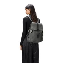 Rains Rucksack Cargo W3 Black Grey 8 Rains Rucksack Cargo W3 Black Grey -Reisopslagwinkel image 6611