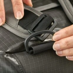 Patagonia Black Hole Duffel 40L Black 11 Patagonia Black Hole Duffel 40L Black -Reisopslagwinkel image 6765