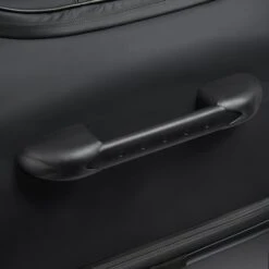 Peugeot Voyages Hybrid Duffle 70 Black -Reisopslagwinkel image 6773