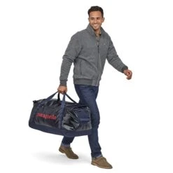 Patagonia Black Hole Duffel 70L Classic Navy 10 Patagonia Black Hole Duffel 70L Classic Navy -Reisopslagwinkel image 6821