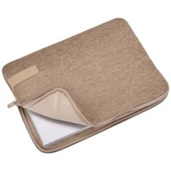 Case Logic® Case Logic Reflect Memory Foam Laptopsleeve 13,3" Boulder Beige -Reisopslagwinkel image 9056