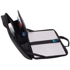 Thule Gauntlet 4.0 MacBook Pro Attaché 16'' Black 13 Thule Gauntlet 4.0 MacBook Pro Attaché 16'' Black -Reisopslagwinkel image 9104