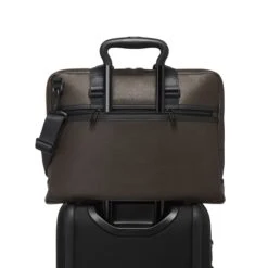 Tumi Alpha Bravo Aviano Academy Brief Dark Brown -Reisopslagwinkel image 9124