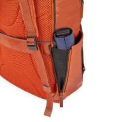 Piquadro Blue Square Computer Backpack With IPad Pro Brown -Reisopslagwinkel image 9267